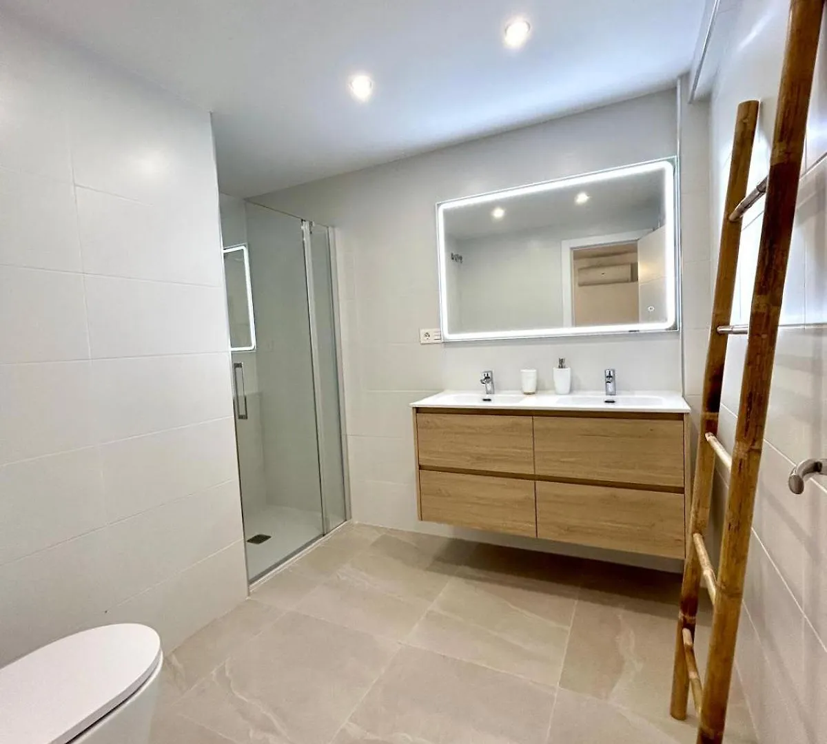Juanito Maranon By 10Tosea 2 Bedrooms Fuengirola 0*,  Spain